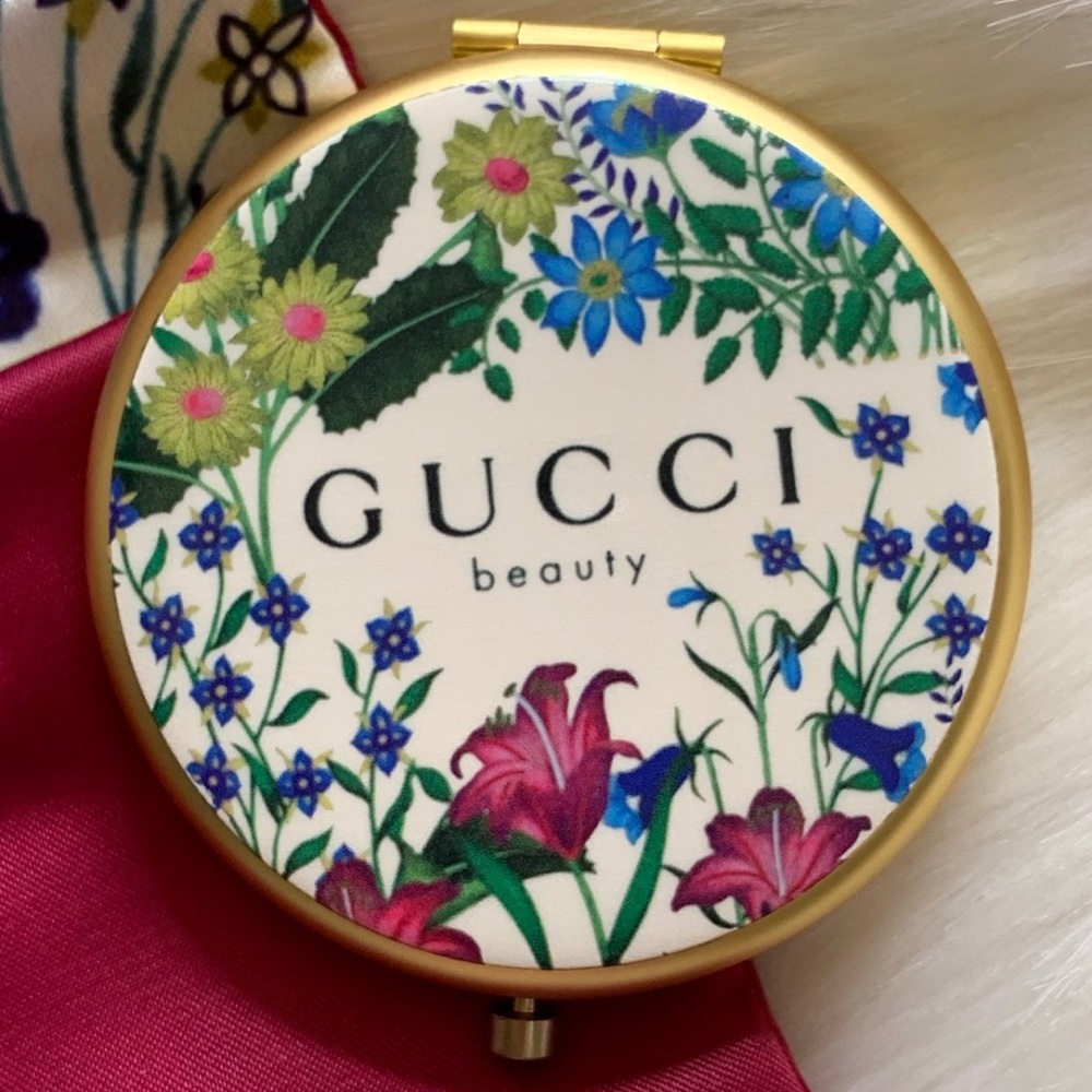 New Gucci Floral Pattern Compact Mirror - Beauty Promo GWP